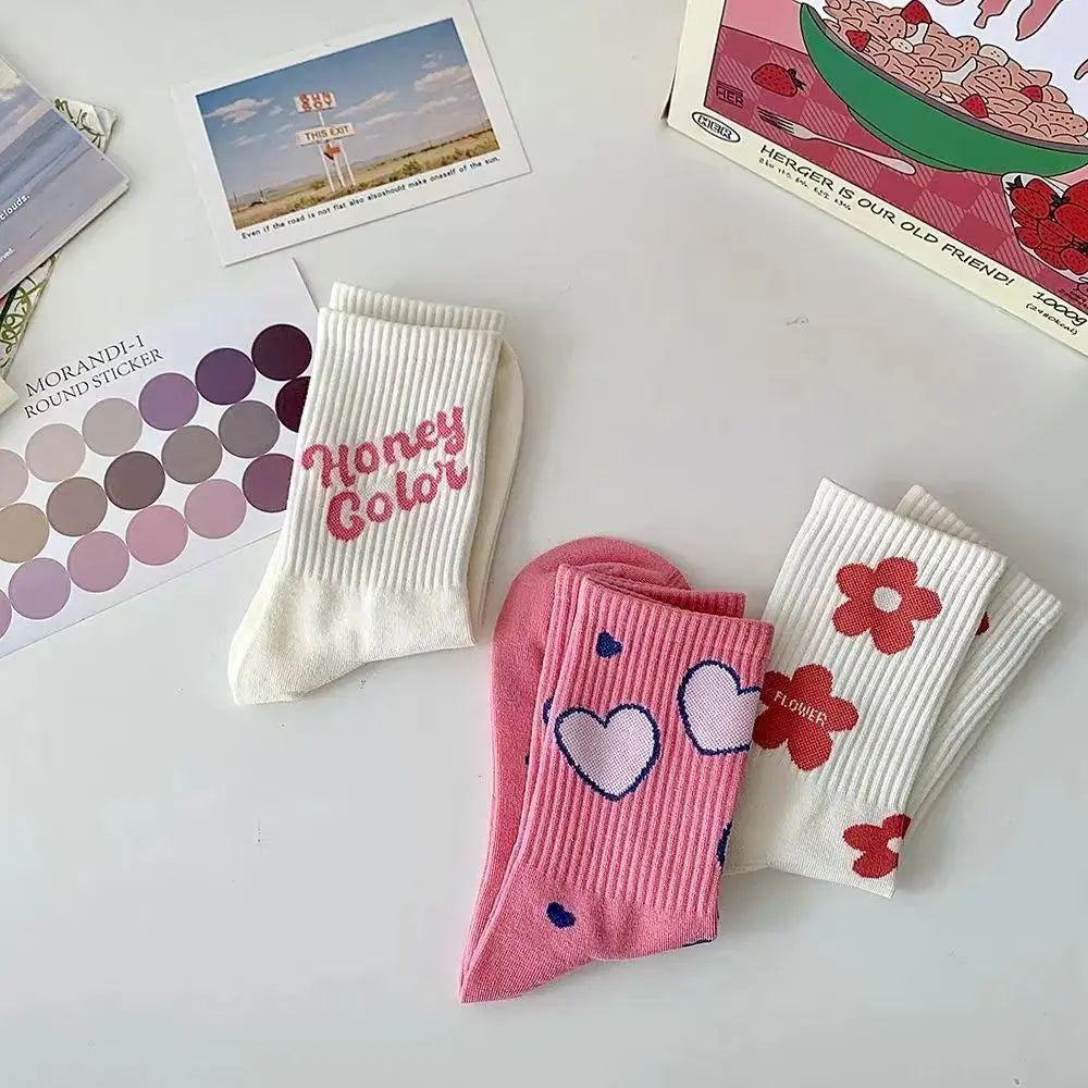 Apsilkshop Pink Cute Flower Heart Letter Casual Crew Socks Polyester Cotton Women's Trendy